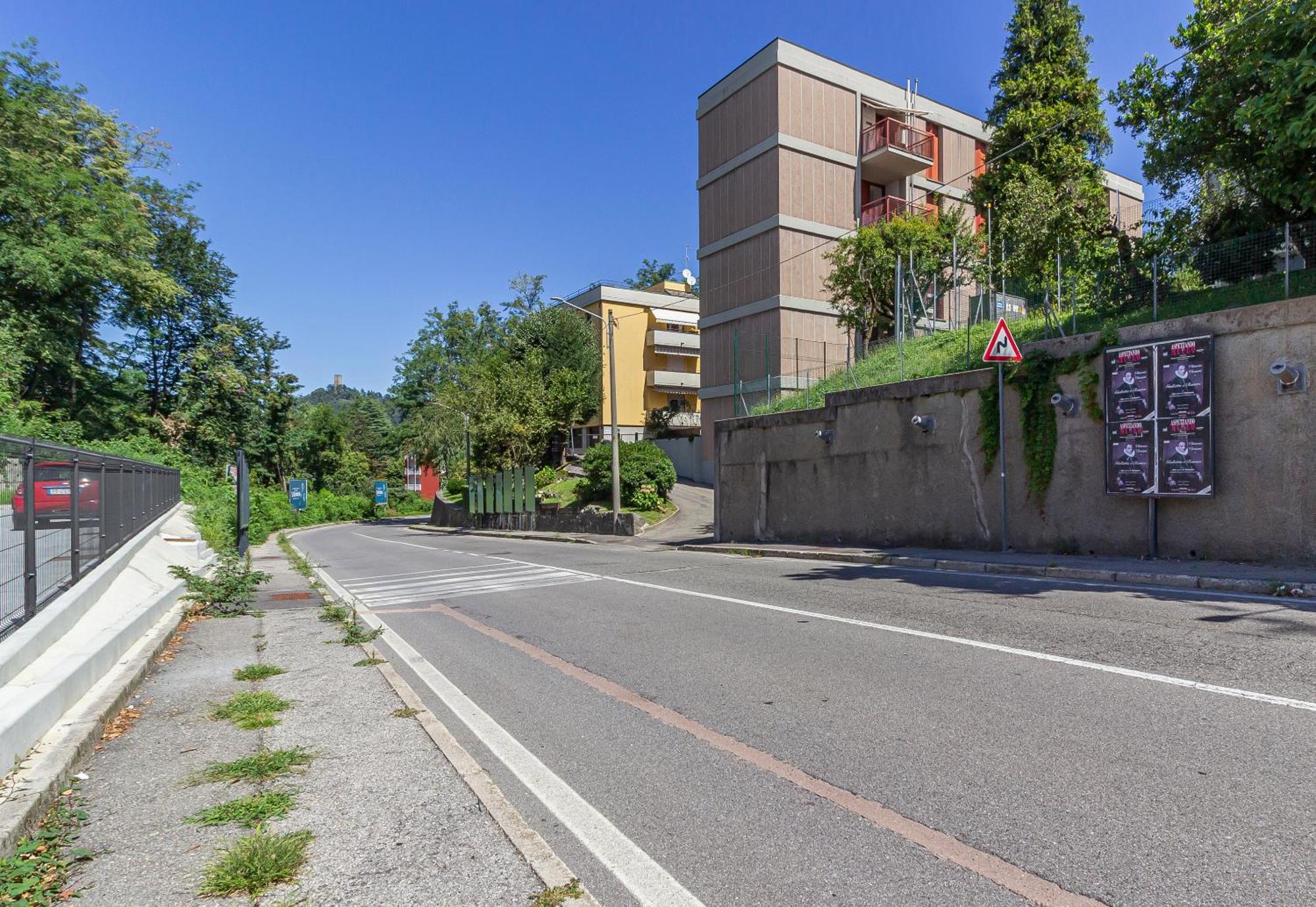 Parking & Terrace - Large 90 Mq - Self Check-In & Remote Access Apartment Como Luaran gambar
